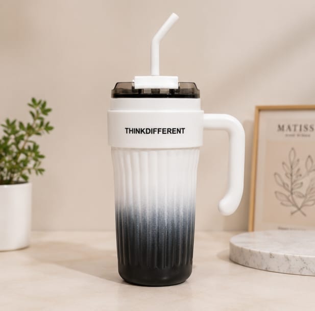 ThinkDifferent 850ml Premium Travel Tumbler