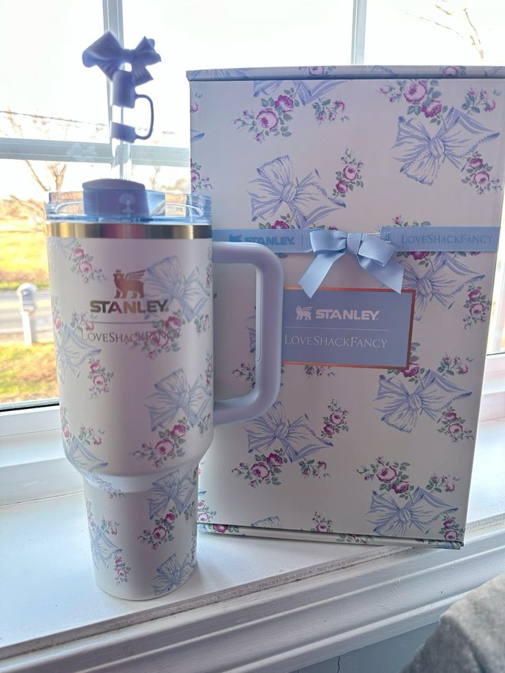 40oz LoveShackFancy Floral Tumbler | Luxury Insulated Stainless Steel Cup with Straw | Aesthetic Pink Design